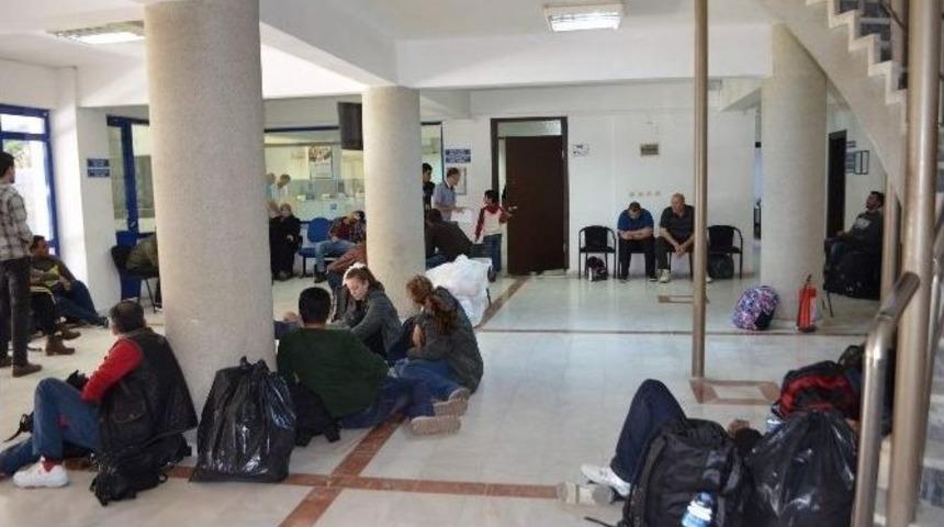 Ortaca&rsquo;da 37 Ka&ccedil;ak G&ouml;&ccedil;men Yakalandı