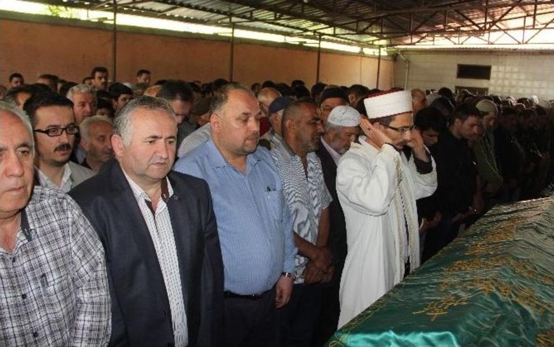 Parkta Kalbi Duran &Ccedil;ocuk Yaşam M&uuml;cadelesini Kaybetti