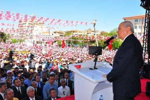 Bahçeli: Tayyip Tipi Başkanlık Hayalleri Kurmaktadır