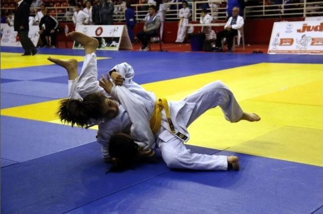 19 Mayıs 1. Samsun Judo Turnuvası Başladı
