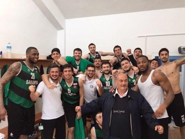 Büyükşehir Basket, Tbl İçin Playoff Oynayacak