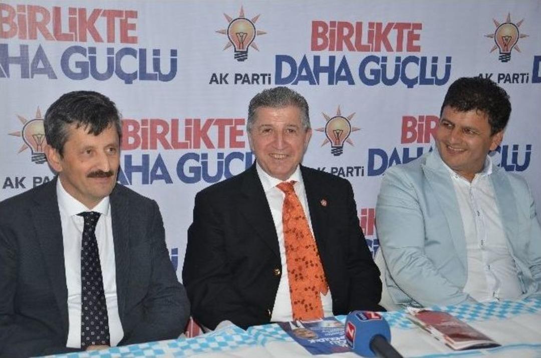 Toptan Se&ccedil;im B&uuml;rosunu Ziyaret Etti