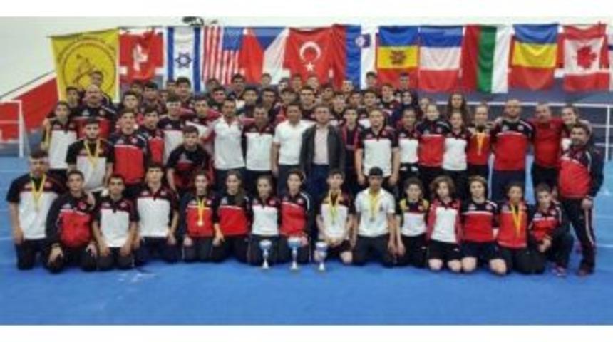 Yıldız Ve Gen&ccedil; G&uuml;reş&ccedil;ilerden Romanya&rsquo;da 14 Madalya