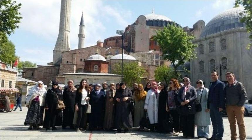 Orhangazi Belediyesi&rsquo;nden Annelere İstanbul Gezisi