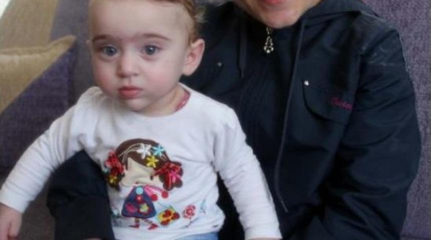 Kanser Hastası Anneye, Bebekle Gelen Mucize