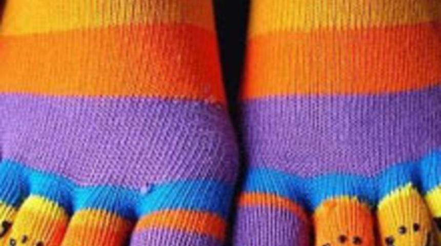 Kokmayan &Ccedil;orap Geliyor!