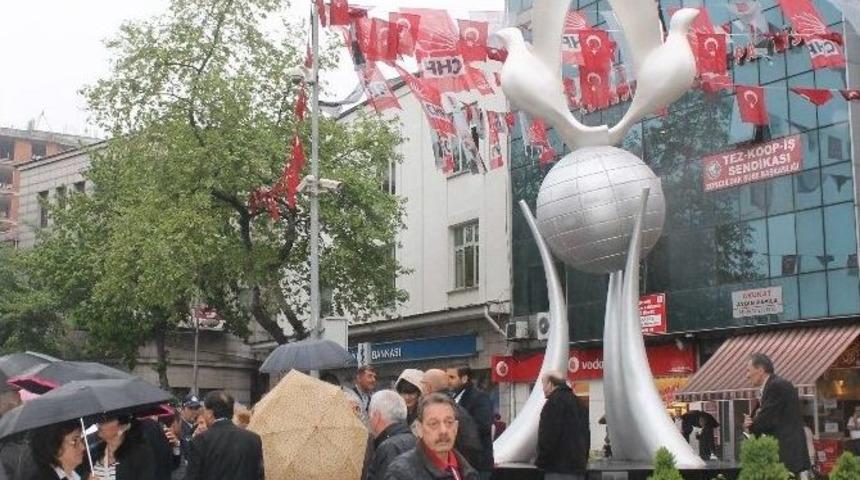 Yolların Bile Asfaltlanmadığı Zonguldak&rsquo;a Astronomik Heykel