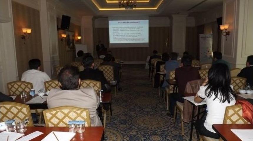 Van&rsquo;da Pet-bt Sempozyumu