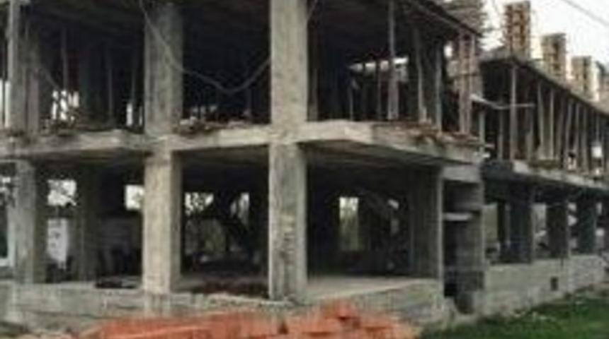 Ağabeyinin Vasiyeti İ&ccedil;in Yardım Bekliyor