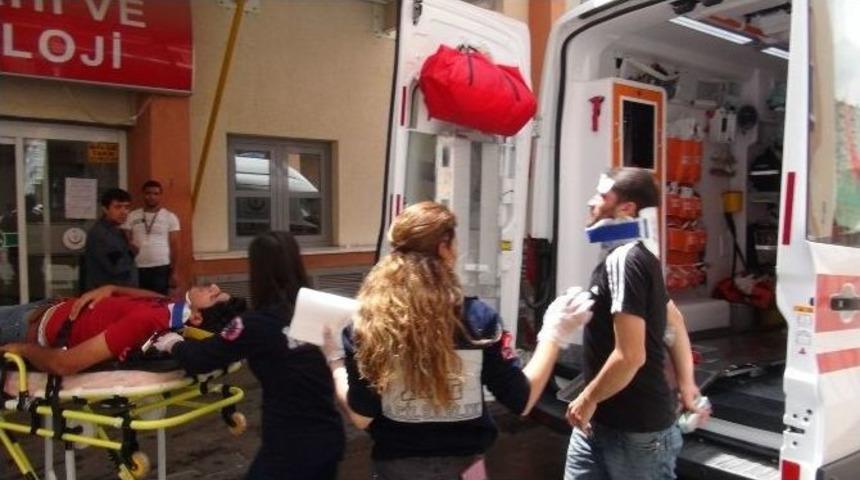 Batman&rsquo;da Trafik Kazası: 3 Yaralı