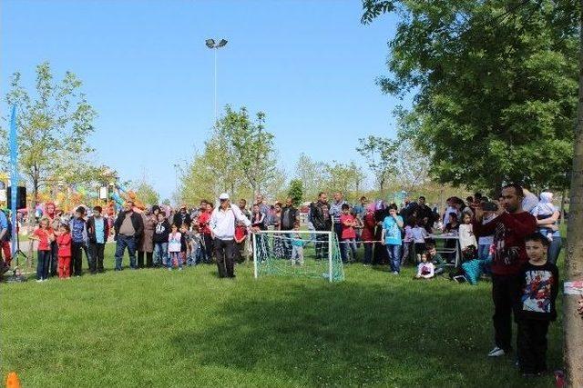 &rsquo;anneler Yarışıyor&rsquo; Etkinliği 3