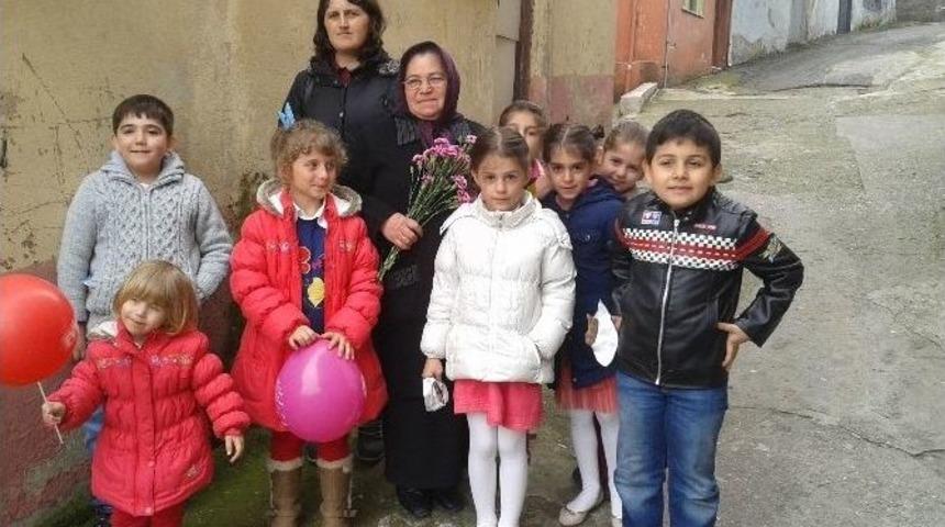 Şehit Annelerine Anneler G&uuml;n&uuml; Ziyareti