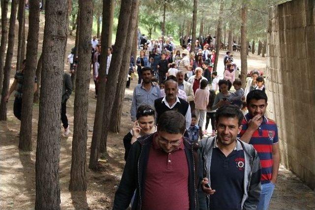 Askeri Darbenin Yasakladığı Şenlik İlk Kez Kutlandı