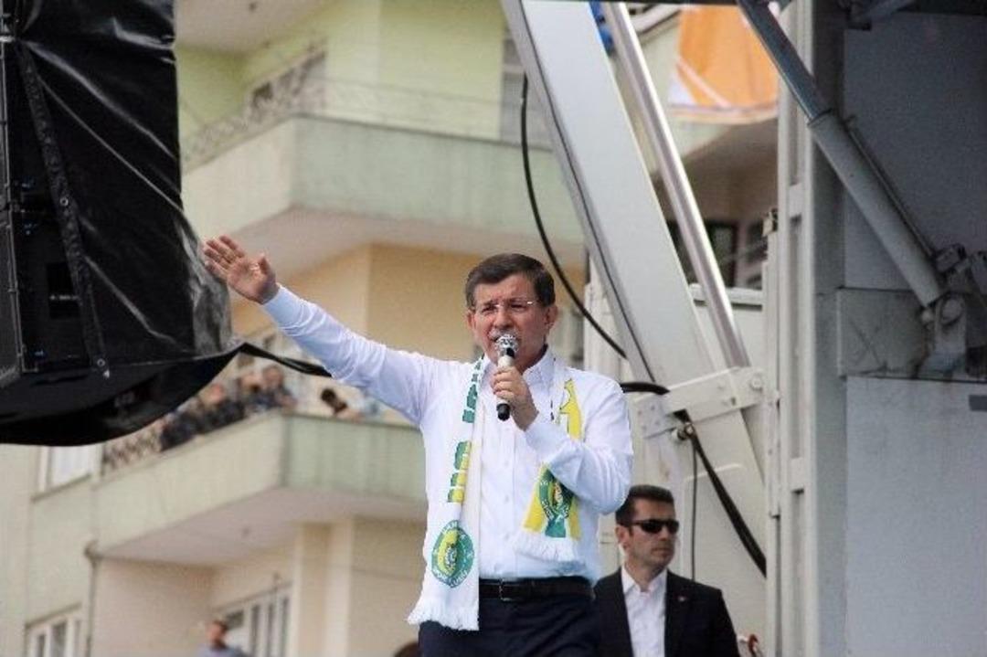 Başbakan Davutoğlu, Şanlıurfa&rsquo;da Halka Seslendi