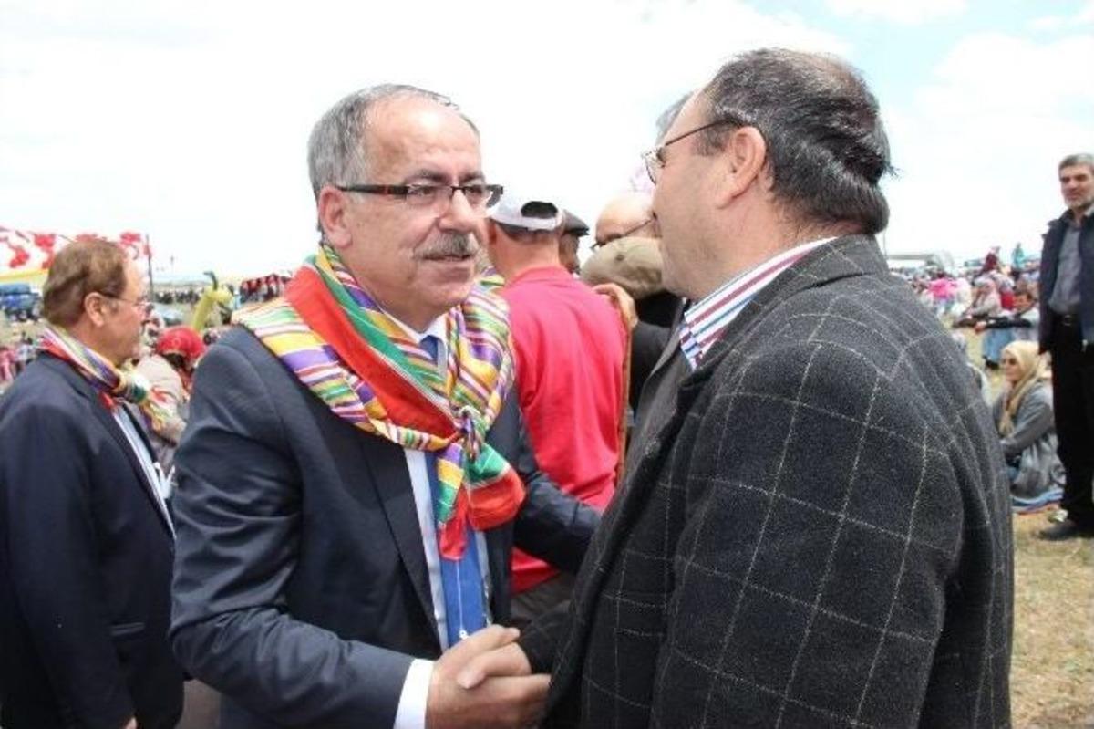 Mhp Konya&rsquo;da Se&ccedil;im &Ccedil;alışmalarına Devam Ediyor