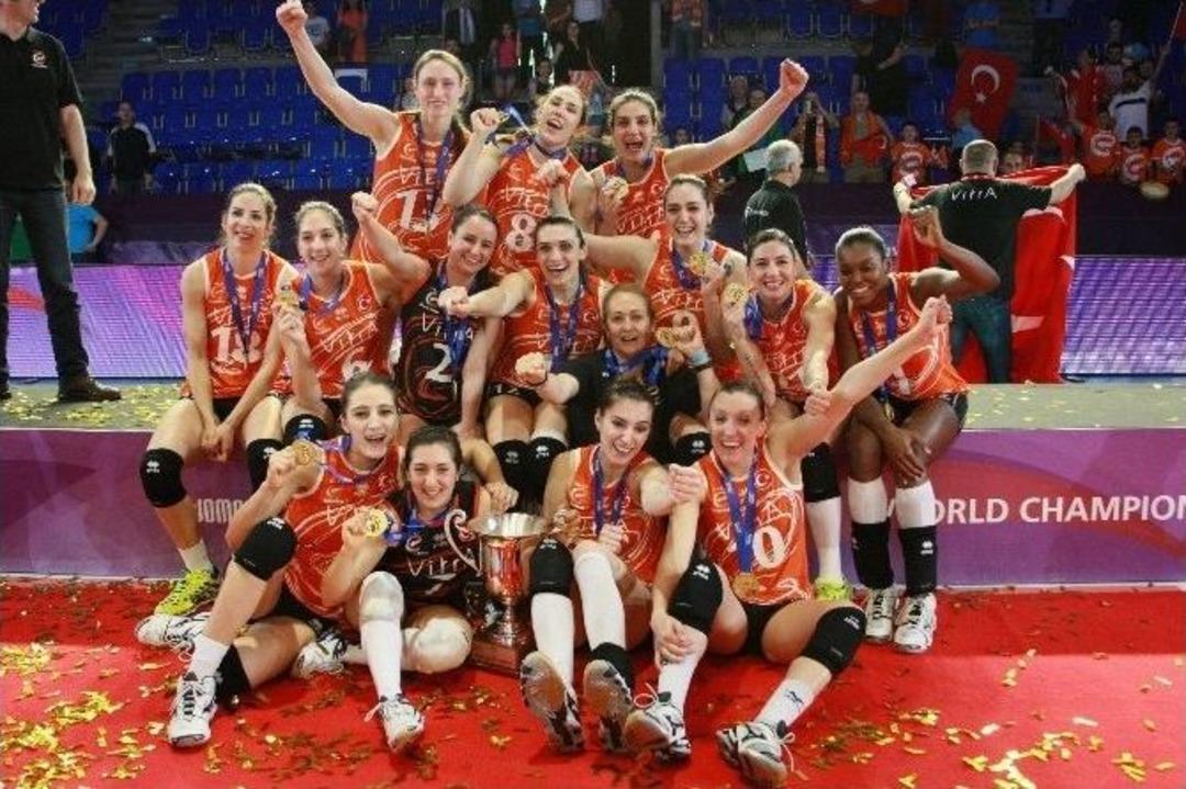 Eczacıbaşı Vıtra D&uuml;nya Şampiyonu