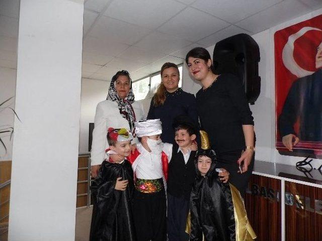 Kreş &Ouml;ğrencileri Anneler G&uuml;n&uuml;n&uuml; Kutladı 2