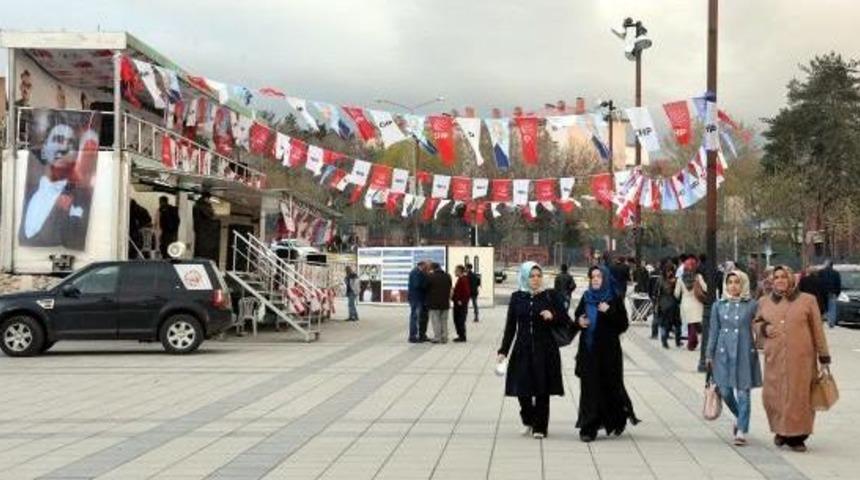 Chp Milletvekili Adayı Gonca Aytaş: Her Gün Kaymamaklık, Zabıta Ve Emniyetin Tacizine Uğruyoruz