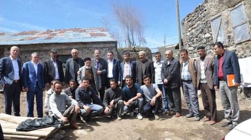 Başkan Bulutlar, K&ouml;y Mahallelerine &Ccedil;ıkartma Yaptı