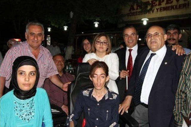 Fatma Şahin’den Engelliler Günü Mesajı