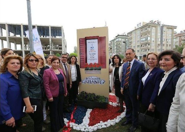 Gaziantep’te Balkonlar Çiçek Açtı