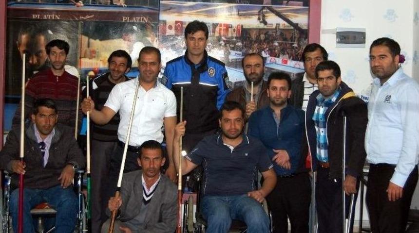Bitlis&rsquo;te Engelliler İ&ccedil;in Bilardo Turnuvası D&uuml;zenlendi