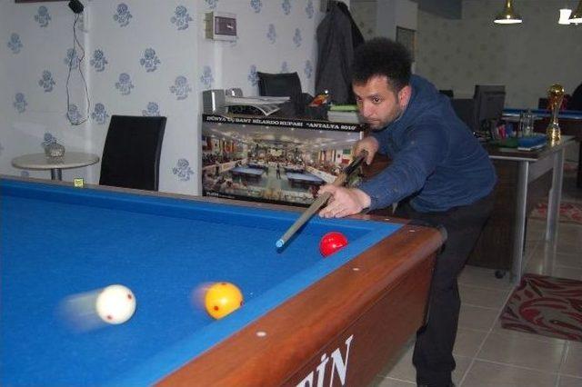 Bitlis’te Engelliler İçin Bilardo Turnuvası Düzenlendi