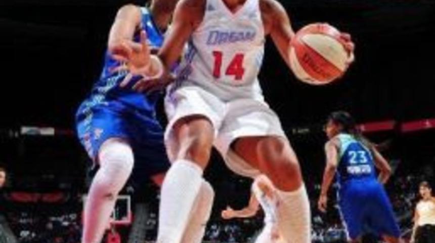 Brezilyalı D&uuml;nya Yıldızı Erıka De Souza Adana&rsquo;da