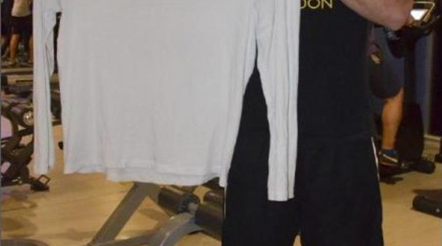 Arkadaşları Alay Edince 6 Ayda 54 Kilo Verdi