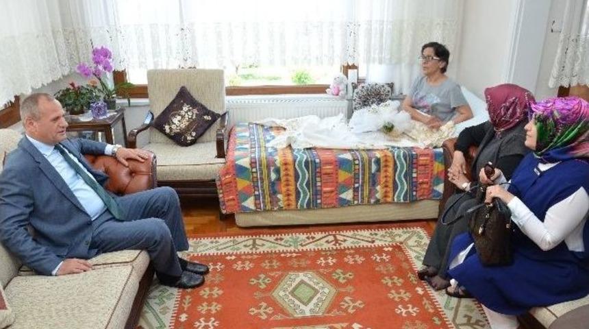 Engelliler Haftasını Ve Anneler G&uuml;n&uuml;&rsquo;n&uuml; Kutladılar
