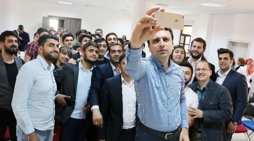 Ak Parti Adayı K&ouml;se, Gen&ccedil;lerle Buluştu
