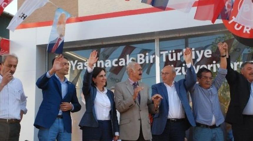 Chp Emek Mahallesi Se&ccedil;im Koordinasyon Merkezini A&ccedil;tı