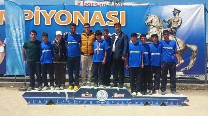 Tuşba Sydv Spor Kul&uuml;b&uuml;nden B&uuml;y&uuml;k Başarı