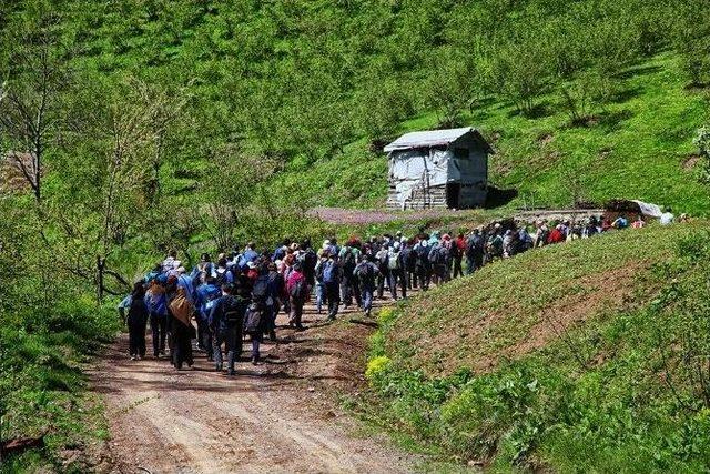 Doğa Yürüyüşleri Devam Ediyor