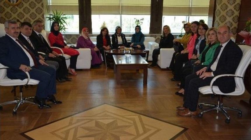 Baran İznik Kent Konseyi Kadın Meclisini Ağırladı