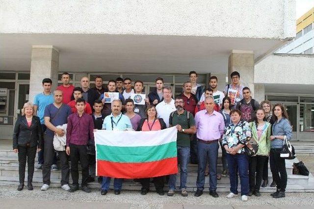 Mesleki Ve Teknik Anadolu Lisesi Bulgaristan&rsquo;da Projelerini Tanıttı 1