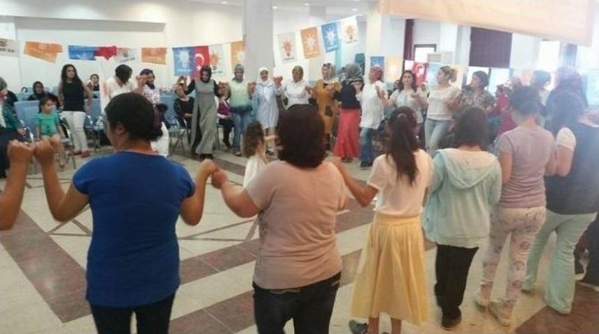 Bodrum&rsquo;da Ak Kadınlar, Anneler G&uuml;n&uuml;&rsquo;n&uuml; Birlikte Kutladı