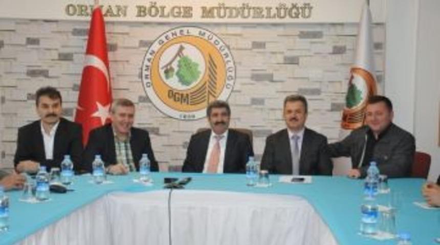 Genel M&uuml;d&uuml;r Yardımcısı &Uuml;nal K&uuml;tahya&rsquo;da