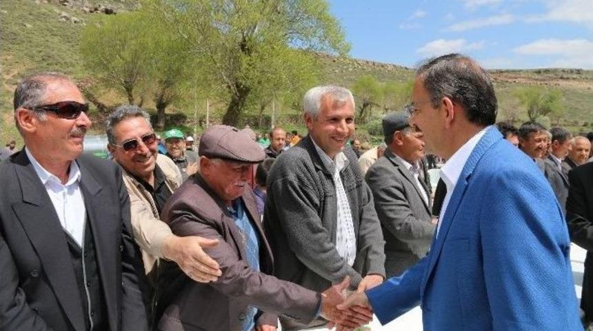 Ak Parti Milletvekili Adayı Mehmet &Ouml;zhaseki: