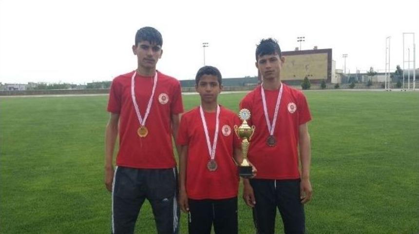 K&ouml;yden Geldiler Şampiyon Oldular