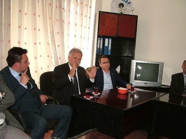 Mhp&rsquo;li &Ccedil;avuşoğlu&rsquo;ndan Van- Adilcevaz K&uuml;lt&uuml;r Vakfı&rsquo;na Ziyaret 2