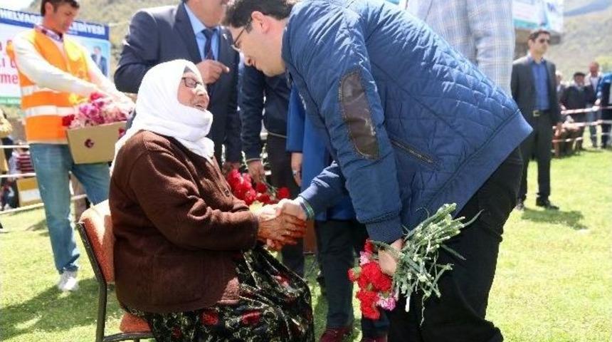 Helvadere&rsquo;de Hıdırellez Coşkusu