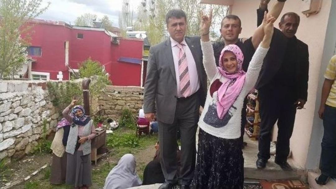 &Ccedil;imen Horasan&rsquo;da Se&ccedil;menle Buluştu