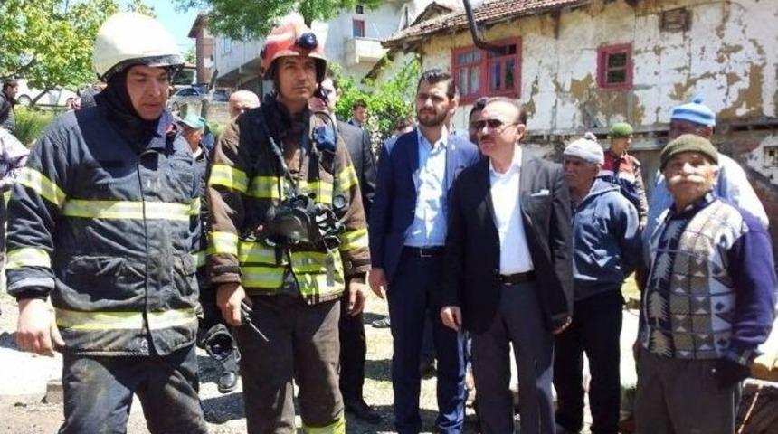 Doğan, Evi Yanan Vatandaşı Ziyaret Etti