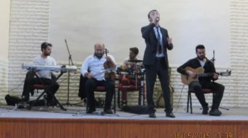 H Tipi Kapalı Ceza İnfaz Kurumu&rsquo;nda Anneler G&uuml;n&uuml; Konseri