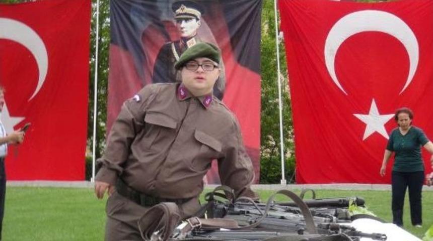 Edirne Ve Kırklareli'nde Engelilerin Askerlik Sevinci