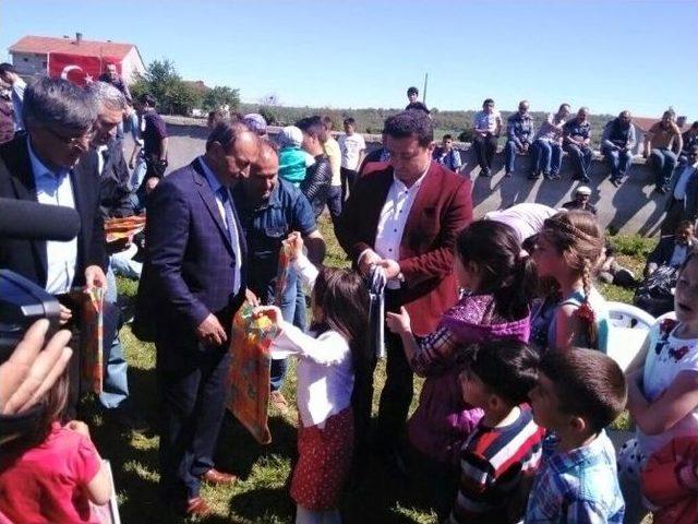 Başkan Bakıcı Ahmetler Köyü’ndeki Yağmur Ve Şükür Duası’na Katıldı