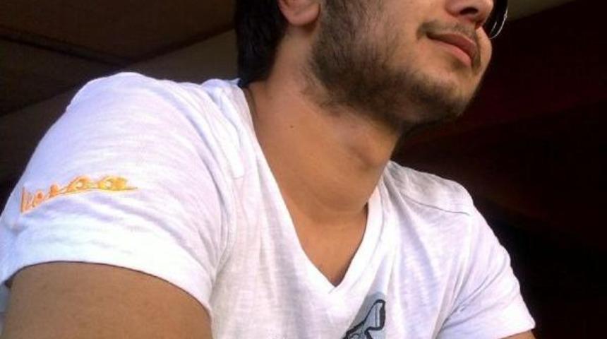 Uyuşturucu Hap Kullandığı &Ouml;ne S&uuml;r&uuml;len 2 &Uuml;niversite &Ouml;ğrencisi &Ouml;ld&uuml;