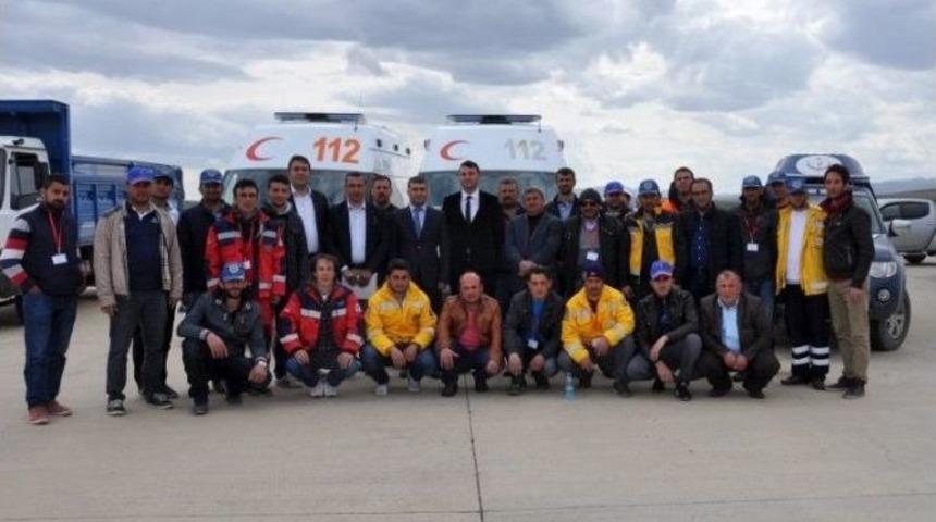 G&uuml;m&uuml;şhane&rsquo;de Maden Firmalarına Ambulans S&uuml;r&uuml;ş Teknikleri Eğitimi Verildi