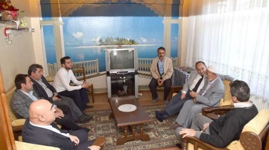 &Uuml;z&uuml;lmez&rsquo;den Vatandaşlara Ziyaret